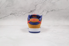 Nike SB Dunk Low Pro Reverse Papa Bear na internet