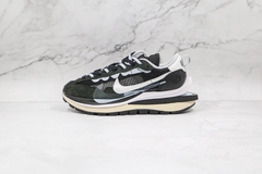 Sacai x Nike Vaporwaffle Black - comprar online