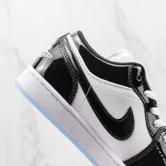 air JORDAN 1 LOW SE CONCORD na internet