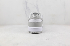 Nike Dunk Low Grey Fog na internet