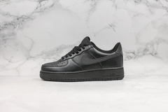 NIKE AIR FORCE 1 black na internet