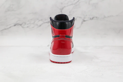 Imagem do Air Jordan 1 High Bred Patent