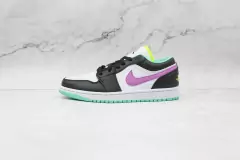 air JORDAN 1 LOW GREEN GLOW VIOLET SHOCK - comprar online