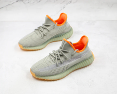 ADIDAS YEEZY BOOST 350 V2 DESERT SAGE REFLECTIVE na internet