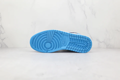 Air Jordan 1 Low UNC na internet