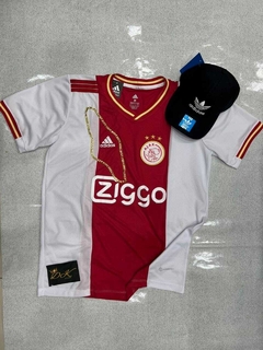 Kit - Ajax Vermelha e Branca nova + Corrente + Boné Adidas Preto na internet