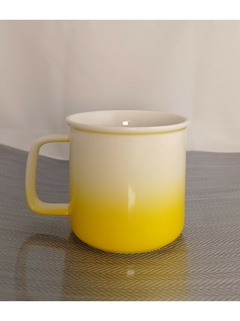 Taza Amarilla. 59187