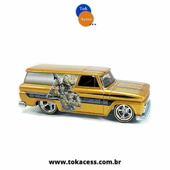 1:64 Hot Wheels - Premium Car Culture Star Wars - Bounty Huster - 4-Lom - 64 GMC Panel - comprar online