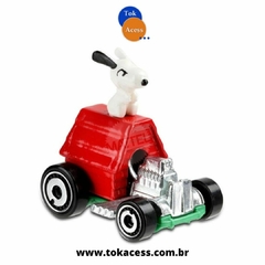 Miniatura 1:64 Hot Wheels - Peanuts - Snoopy - comprar online