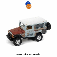 Miniatura 1:64 Johnny Lightning - Toyota Land Cruiser 1980 - JLCP7463 - comprar online