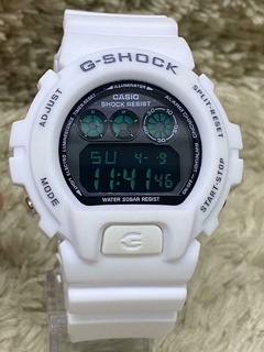 Relógio G-Shock DW 6900 a prova d água