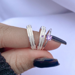 Aliança diamantada 4mm - com pedra lilas - comprar online