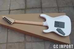 Guitarra ESP Custom Shop Kirk Hammett Kh-2 Ouija White Replica Chinesa - Guitarras Chinesas Instrumentos Musicais e Acessórios