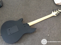 Guitarra EVH Wolfgang Stealth Black Van Halen Signature Replica Chinesa - loja online