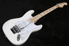 Guitarra Elétrica Stratocaster Richie Sambora White Replica Chinesa