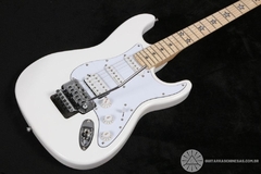 Guitarra Elétrica Stratocaster Richie Sambora White Replica Chinesa na internet