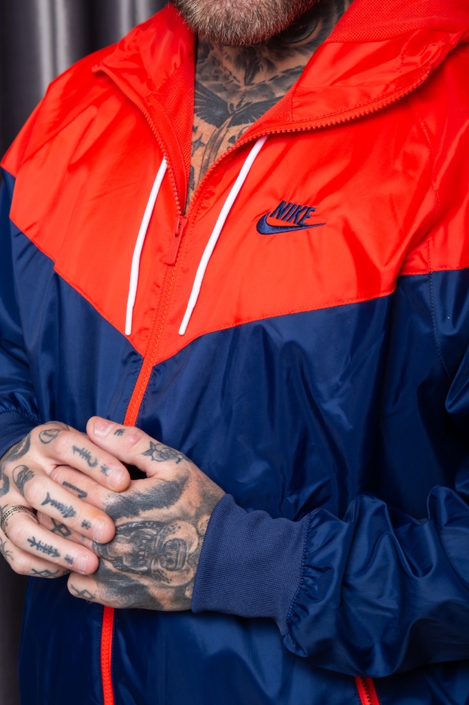 Jaqueta nike windrunner vermelha hot sale