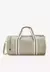 BOLSA DE MÃO FRED PERRY CLASSIC BARREL BAG - OFF WHITE