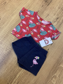 Conjunto blusa vermelha flamingo + short azul (Kyly) na internet