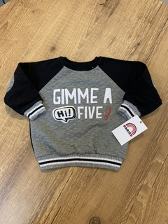 Blusa moletom cinza e preto "Gimme a five" (By Gus)