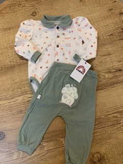 Conjunto body canelado esquinho e nozes + calça (Le Bhua)