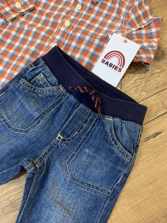 Conjunto camisa xadrez azul e laranja + calça jeans (Gymbore) - Babies Move Brecho