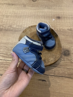 Tenis cano longo azul claro e escuro (Klin) - Babies Move Brecho