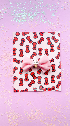 Pantone Hello Kitty - Rosa na internet