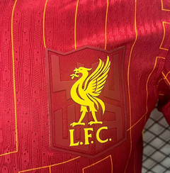 CAMISETA LIVERPOOL TITULAR TEMPORADA 2024-2025 en internet