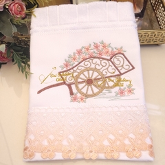 Toalha De Lavabo Carrocinha Floral Branca com Renda Rosê