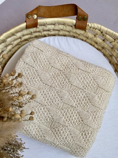 MANTA TEJIDA/ALELI BEIGE