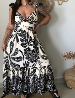 Vestido longo - alça com babado na internet