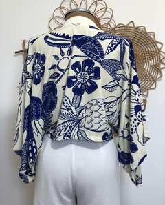 Blusa gola tricot com manga morcego- azul com offwhite - Maria Mariá Moda e Acessórios