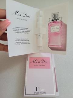 FLACONETE MISS DIOR ROSE N'ROSES 1ml - comprar online