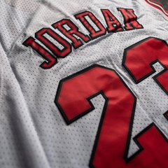 Camiseta Chicago Bulls Retro Blanca- Jordan en internet