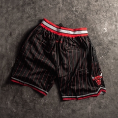 Short Chicago Bulls rayado en internet