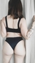 Tiro alto bikini Simona negra en internet