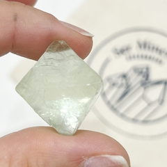 Octaedro de Fluorita natural - Ser Mineral