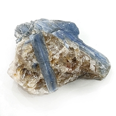 Cianita azul en matriz de cuarzo - tienda online