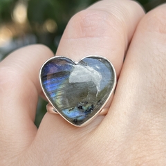 Anillo corazon labradorita - comprar online