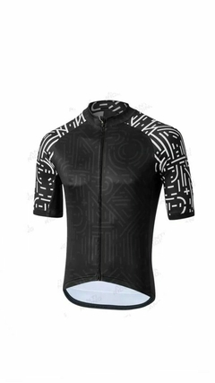 JERSEY COOL MAX NEGRO CON LINEAS BLANCAS