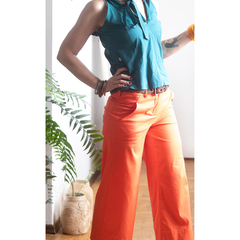 Pantalona laranja FIT na internet