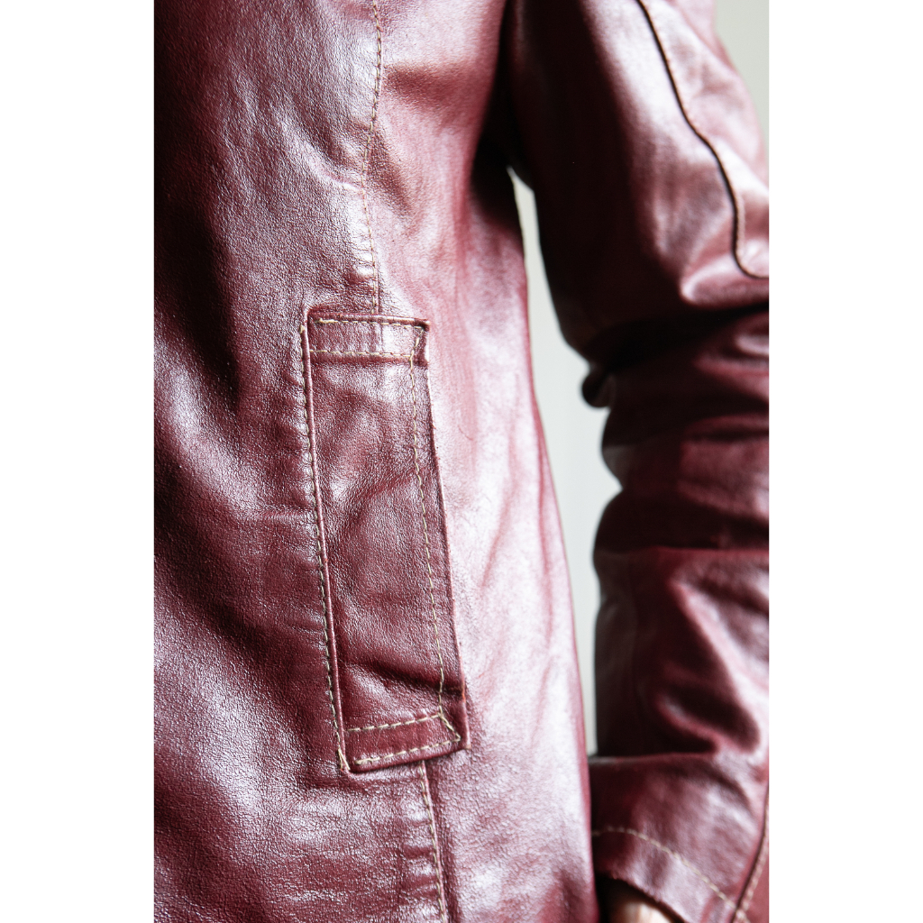 Jaqueta de couro bordo outlet