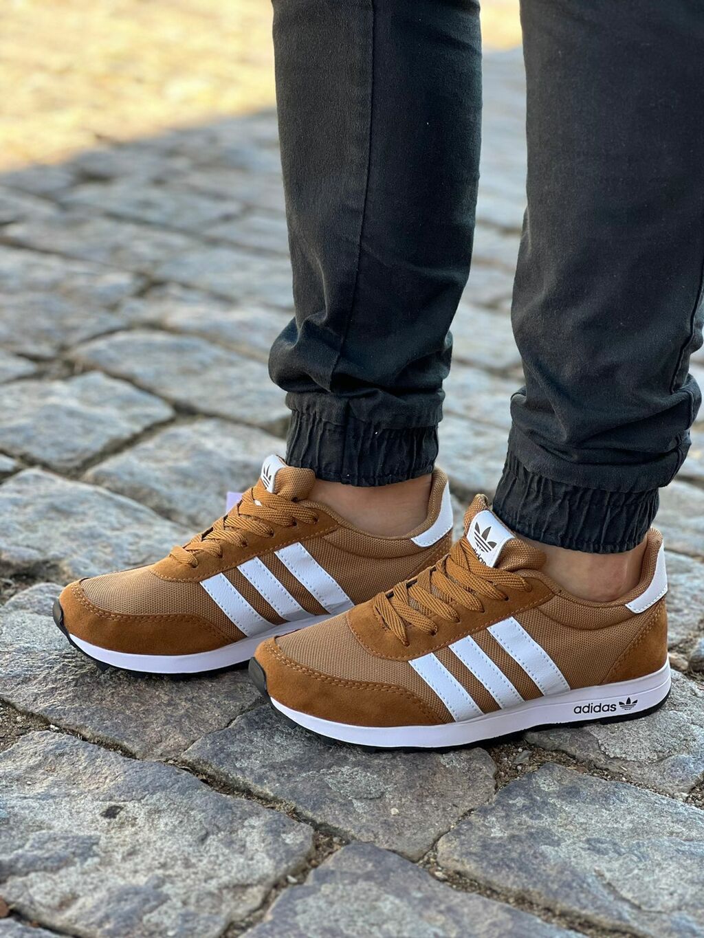 T nis Retro Neo Masculino Adidas Caramelo