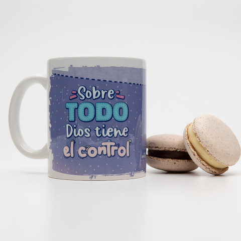 Taza de Cerámica Clásica en Caja - Romanos 8.6