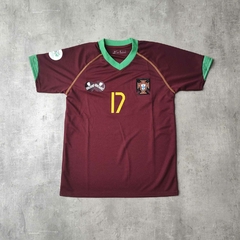 Camiseta Portugal retro Cristiano Ronaldo bordo