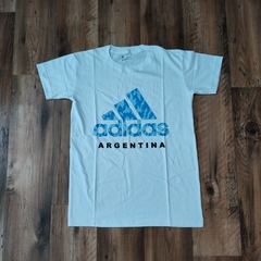 Remera AFA blanca con celeste arg