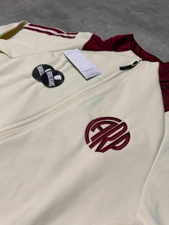 Campera River cruda cuello bordo Hooligans Bahia