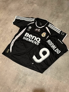 Camiseta Real Madrid retro Ronaldo negra - comprar online