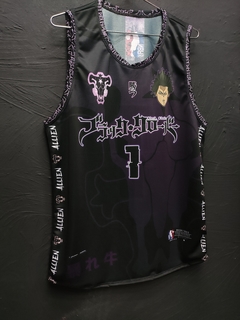 YAMI II TOUROS NEGROS - BLACK CLOVER - REGATA NBA - comprar online